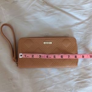 Jessica Simpson wristlet tan